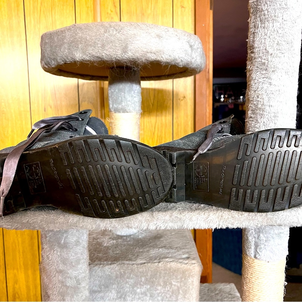 Rare Dr. Marten combat boots
